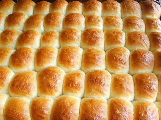Dinner roll