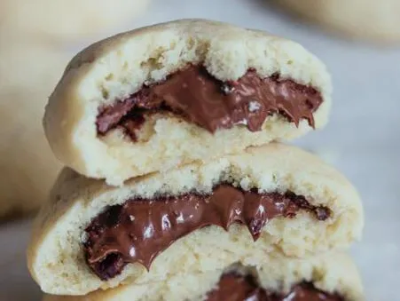 Stuffed cookie