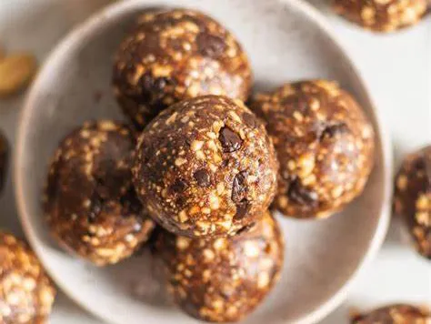 Peanut chocolate chip energy ball