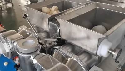 Triangular Mooncake Production